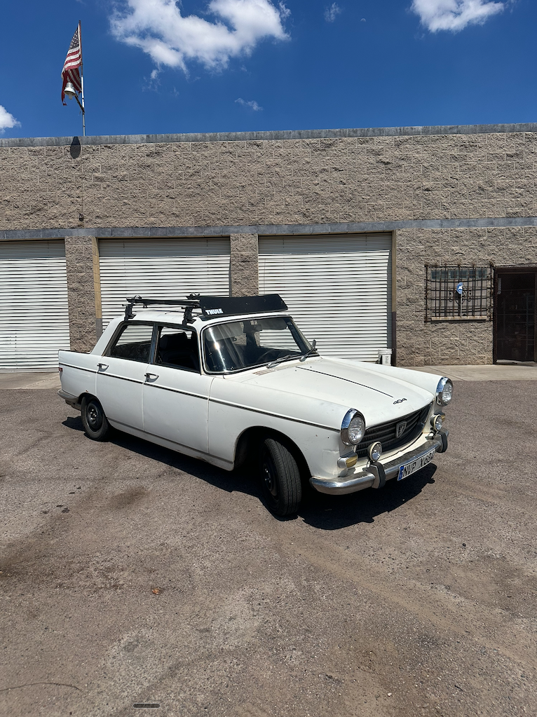 1968 Peugeot 404 — Oscar's Garage